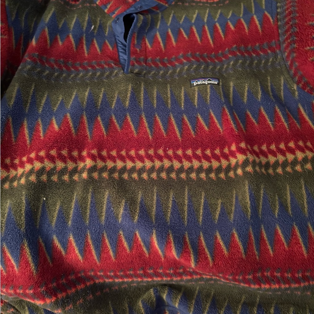 Patagonia Red and Blue Patterned Fleece